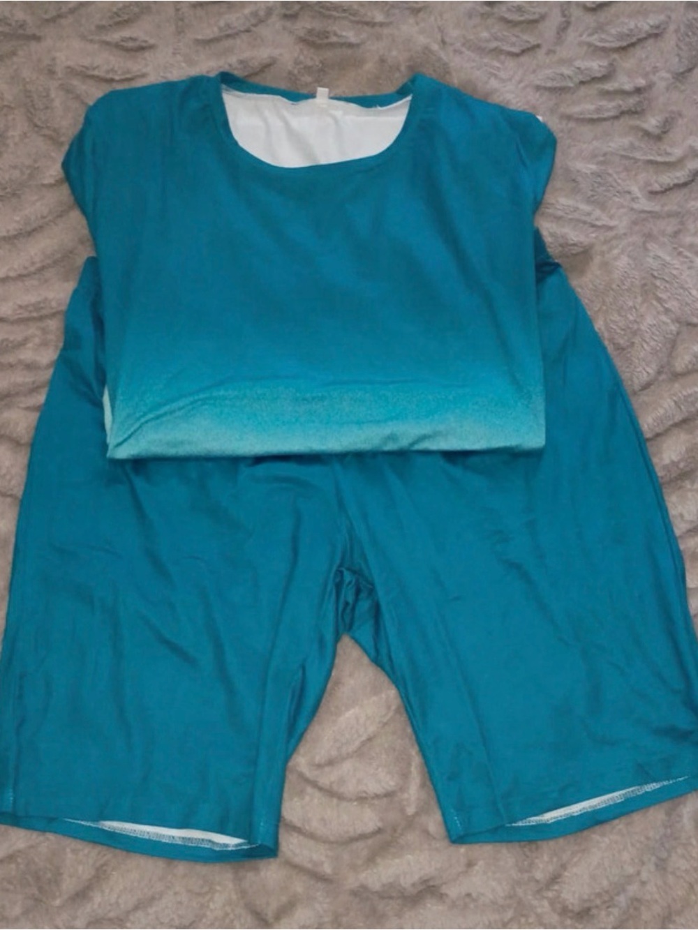 Women’s Teal & White Ombre- Comfortable Short Sleeve Top & Shorts